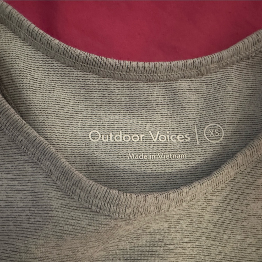 Outdoor Voices Heather Gray Sports Bra - Picture 3 of 3